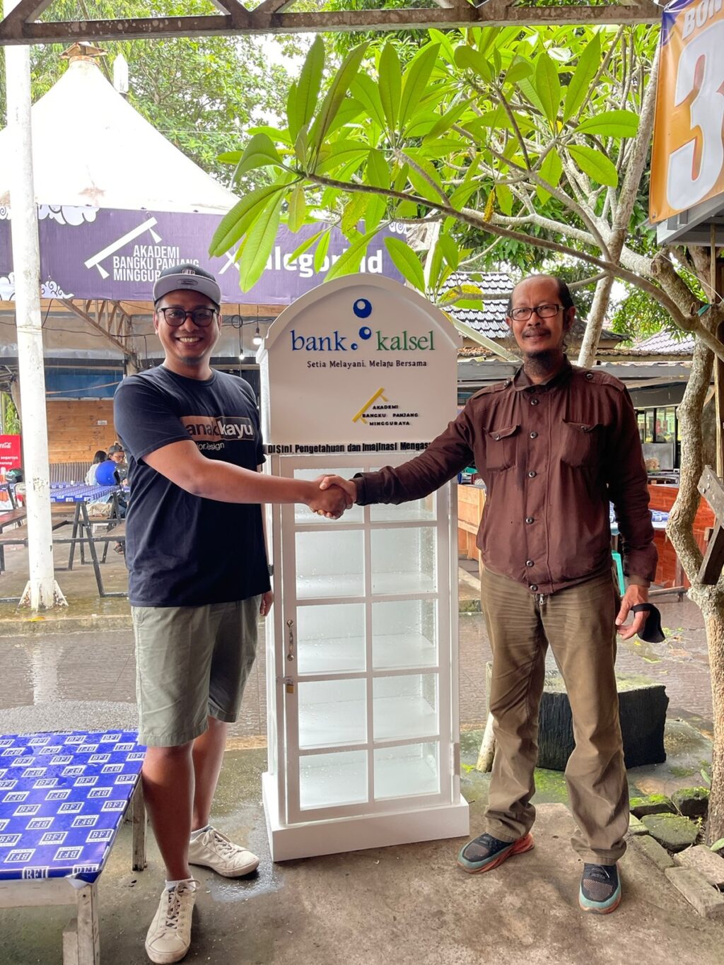 AKADEMI BANGKU PANJANG MINGGURAYA