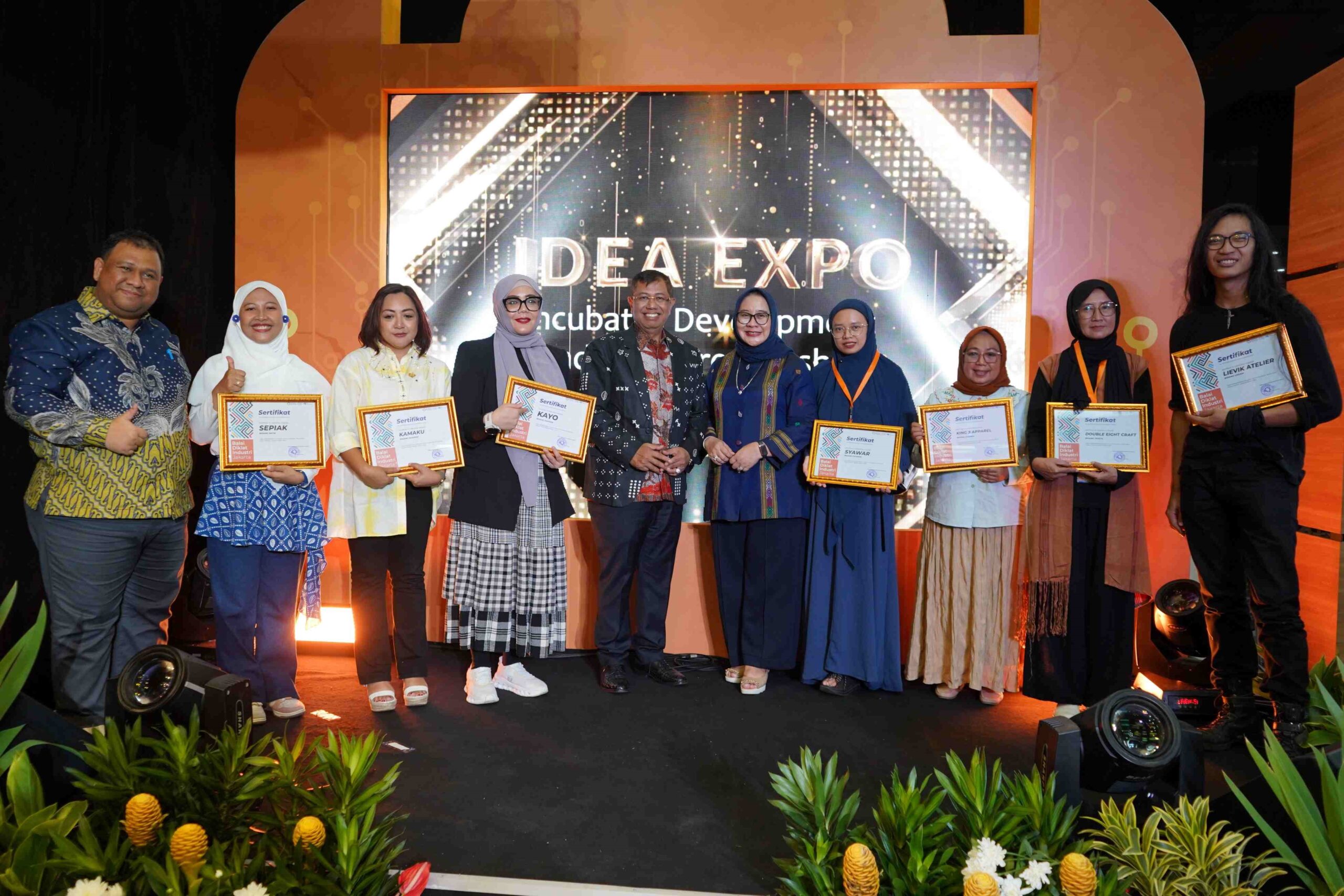 KEMENTERIAN PERINDUSTRIAN