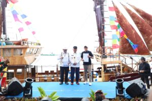 BARITO RIVER CRUISE