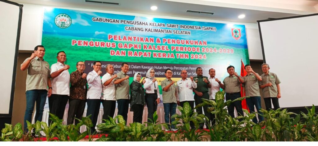 EDDY MARTONO UTAMA