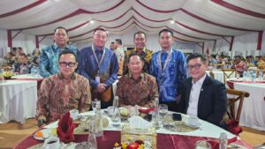 YAMIN DI MAGELANG