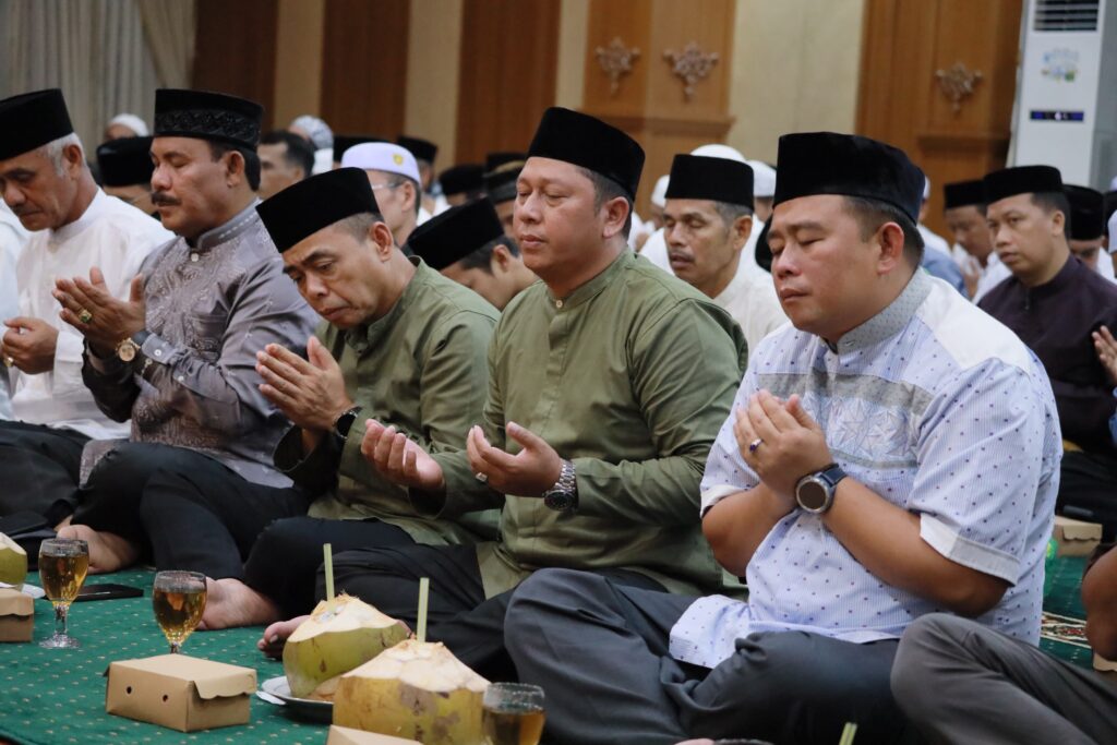 BUKBER BAHRUL ILMI