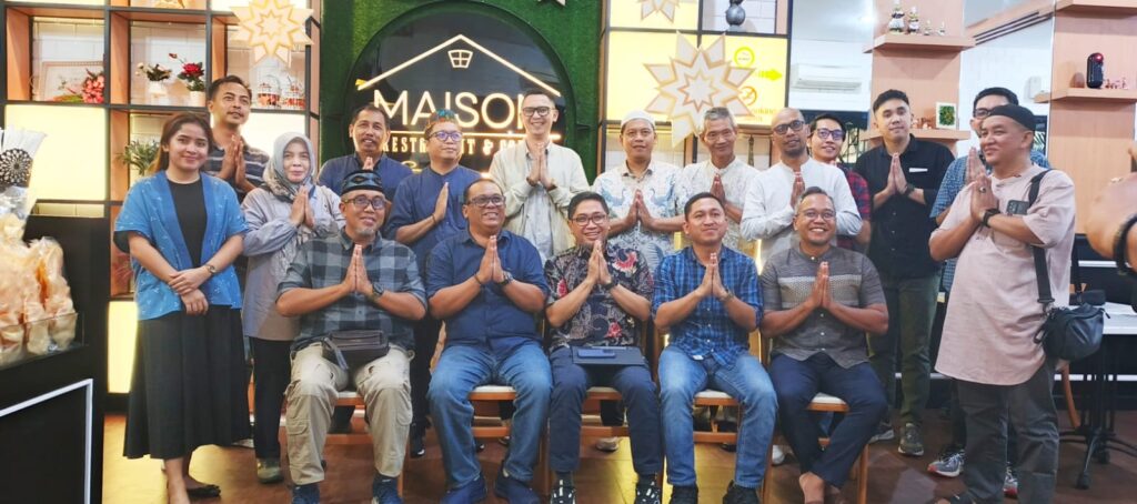 BUKBER MAISON UTAMA