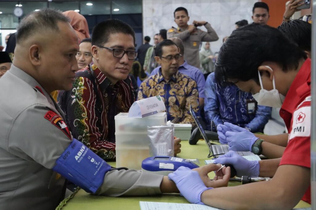 DONOR DARAH UTAMA
