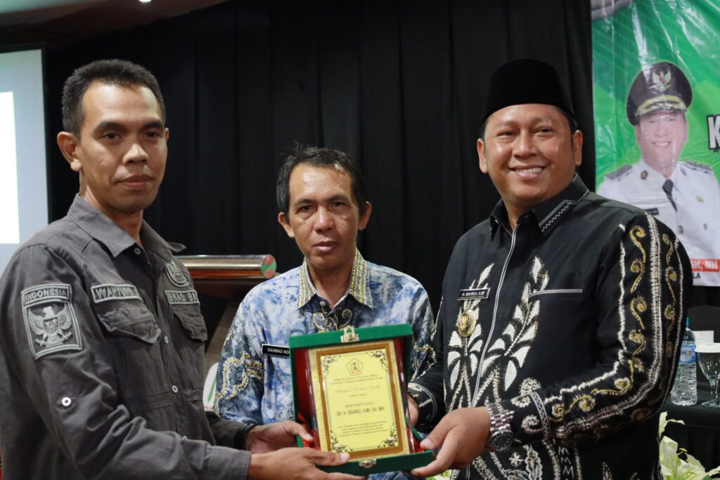BUPATI PUBLIC SPEAKING UTAMA