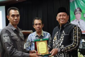 BUPATI PUBLIC SPEAKING UTAMA