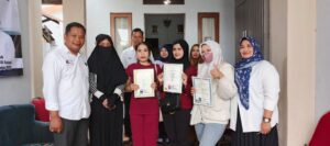 DAMAI IJAZAH DITAHAN 1