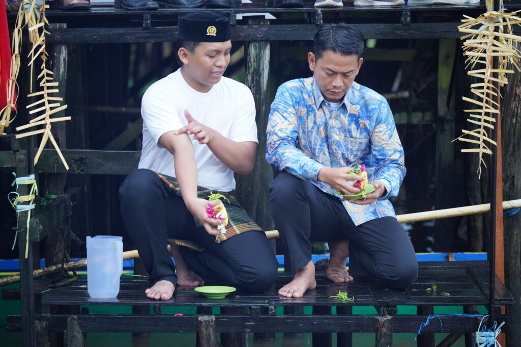 MANOPENG