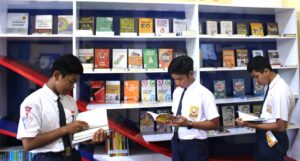 FOTO LOMBA INDOSAT
