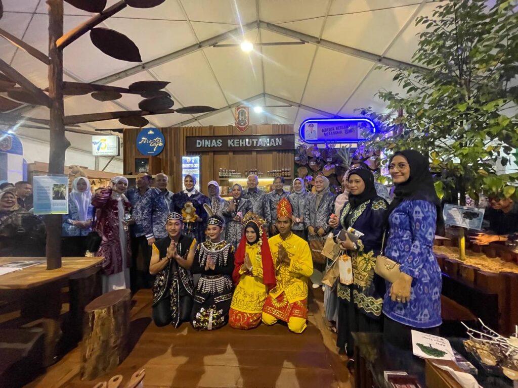 KALSEL EXPO UTAMA SEKALI