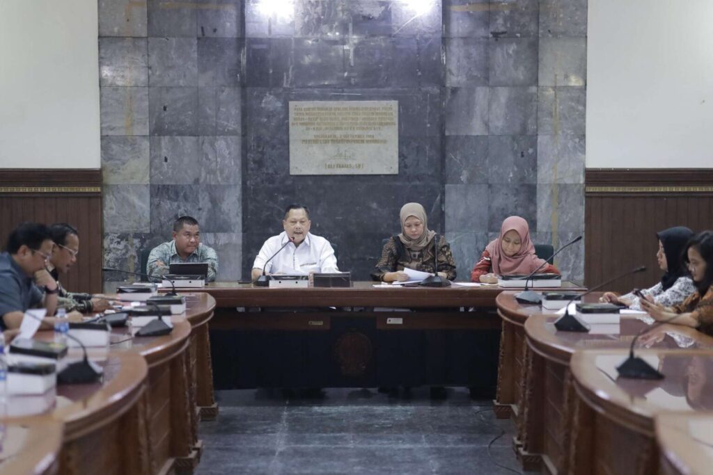 DPRD KALSEL MODAL BANK KALSEL