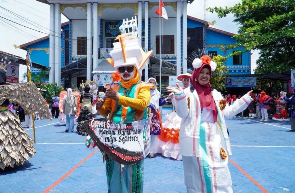 KREASI SAMPAH DAUR ULANG