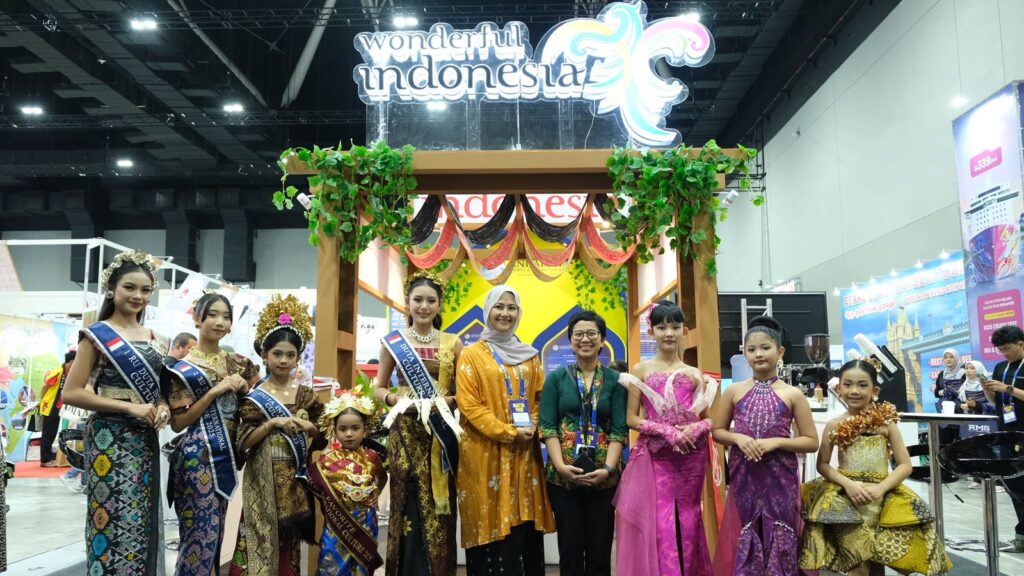 RUMAH MAKAN PADANG DI MALAYSIA