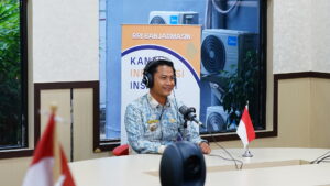 WALIKOTA MENJADI PRESENTER