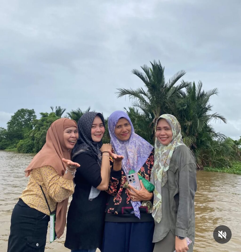 acil pantun