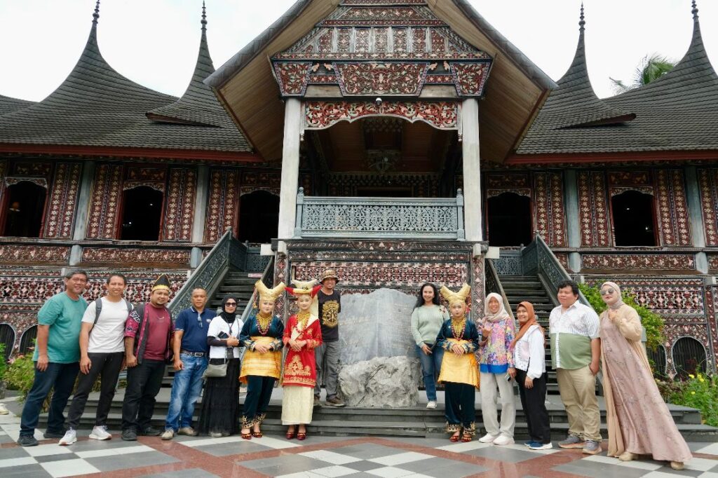 FAMTRIP SUMBAR 2025 UTAMA SEKALI