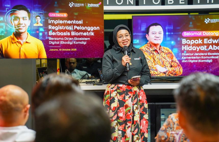 PELANGGAN BERBASIS ELEKTRIK