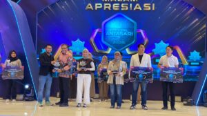 PENGHARGAAN BANK INDONESIA