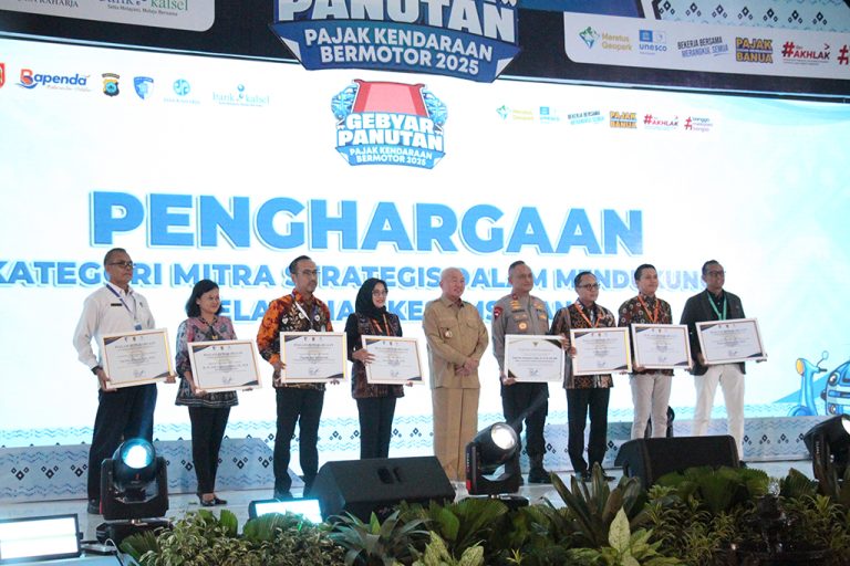 PAJAK KENDARAAN BERMOTOR