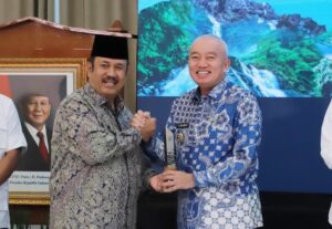 PENGHARGAAN MUHIDIN