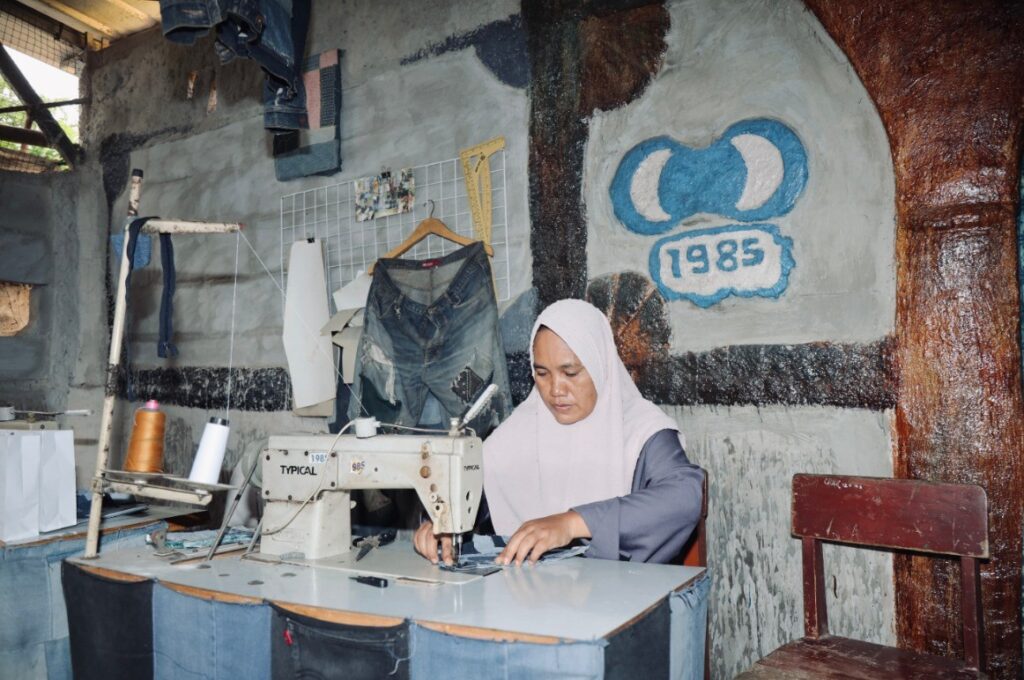 PNM JEANS UTAMA