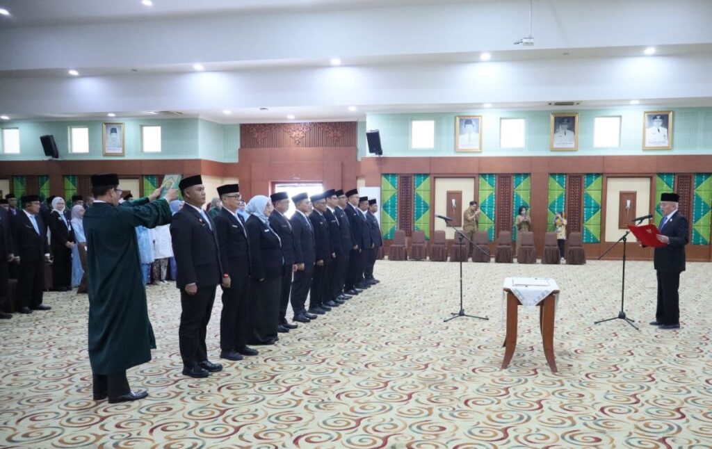 PEJABAT BARU