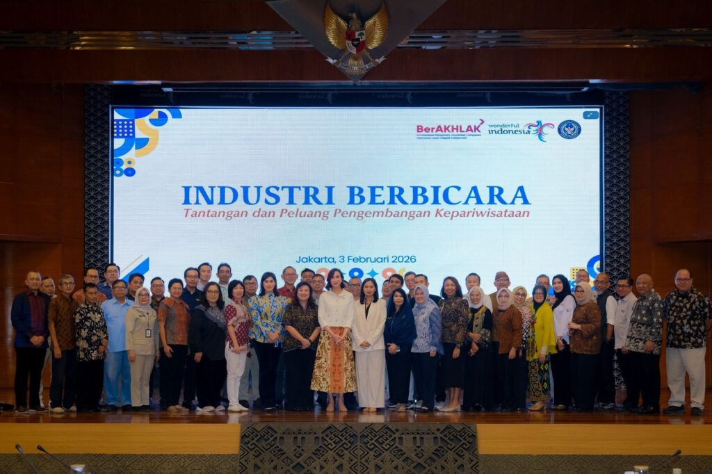 INDUSTRI BICARA