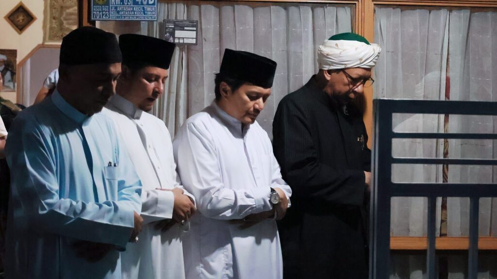 WAGUB HASNUR DI HAUL ABAH HAJI