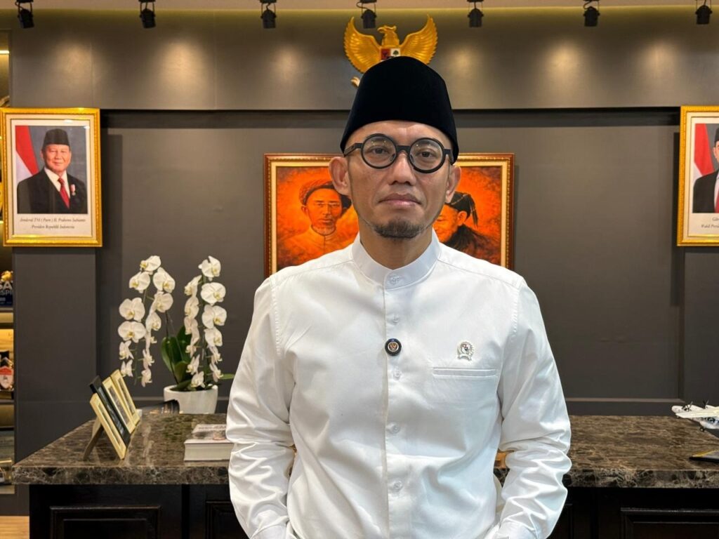 MENTERI AGAMA