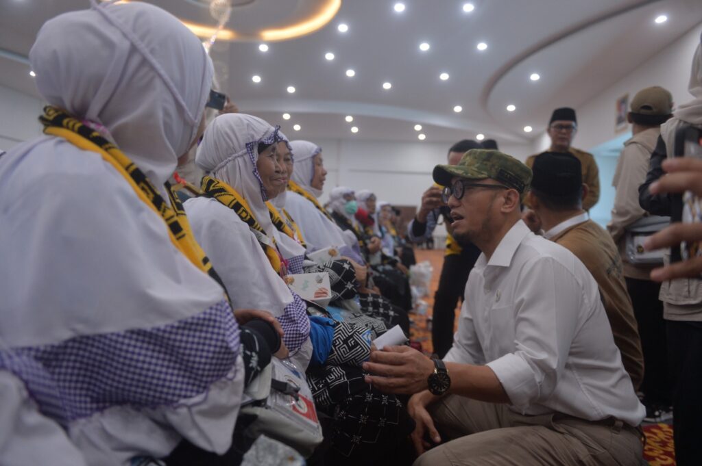 WAMEN HAJI & UMRAH