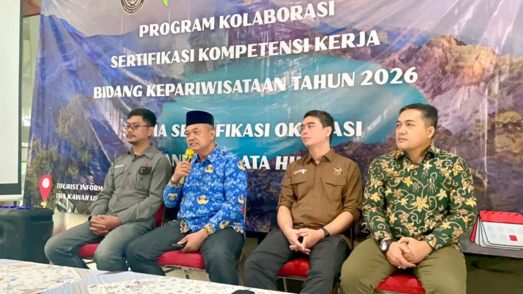 ASPPI JATIM PEMANDU HIKING 1