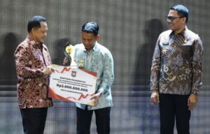 PENGHARGAAAN YAMIN