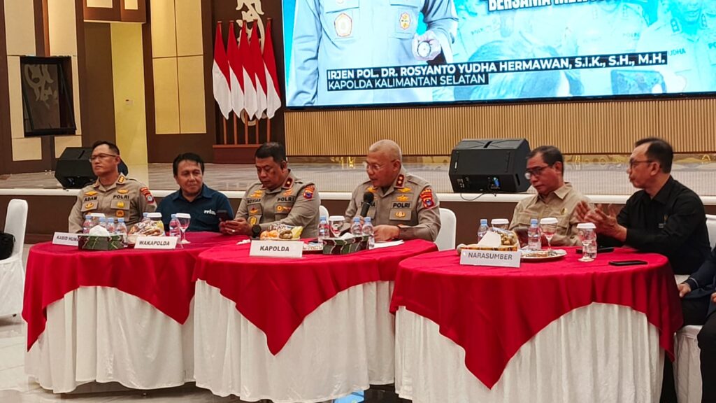 KAPOLDA KALSEL DAN MEDIA