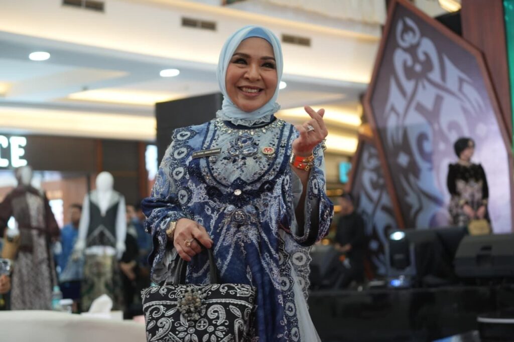 IBU GUBERNUR