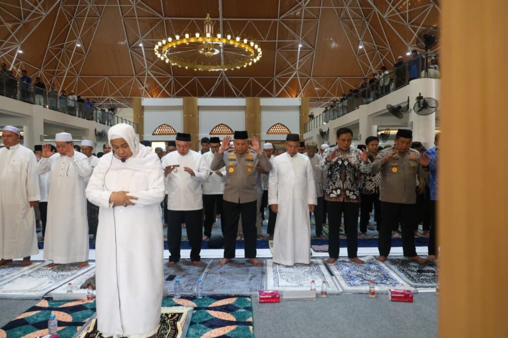SALAT HAJAT