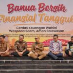 OJK Bekali Petugas Kebersihan Banjarmasin Cegah Scam